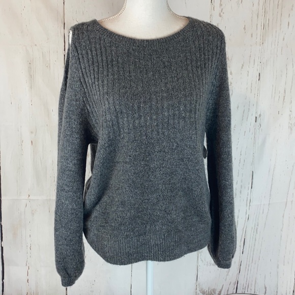 Abercrombie & Finch sweater - Picture 4 of 8